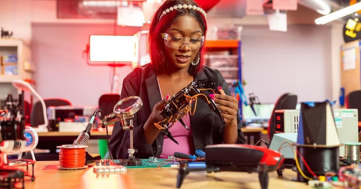 Yapay Zeka Kaynaklarını Nasıl Seçiyor: 21.000 ChatGPT Alıntısının İçerik Stratejisi Hakkında Ortaya Koyduğu Gerçekler